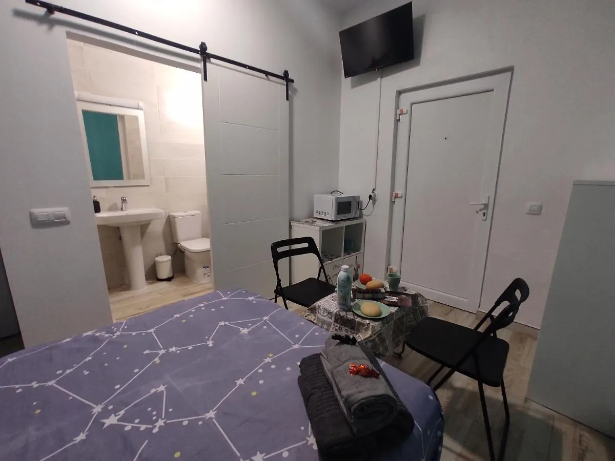 Habitacion Cactus, Entrada Privada Y Bano Privado En Suite By Flamingo House, No Fumadores Arrecife  Apartmán