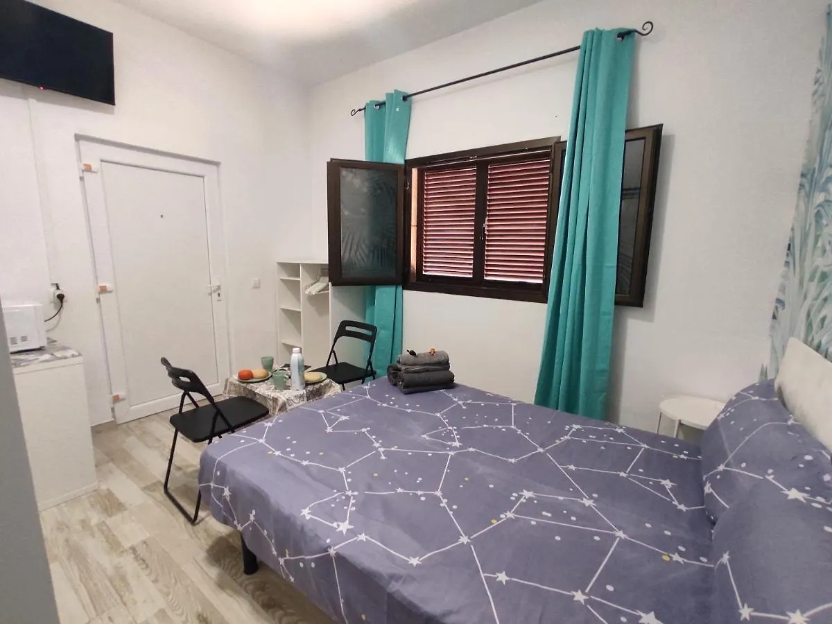 Habitacion Cactus, Entrada Privada Y Bano Privado En Suite By Flamingo House, No Fumadores Arrecife  Espagne