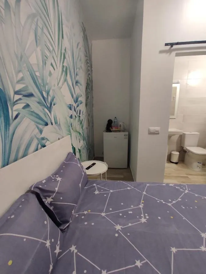 Habitacion Cactus, Entrada Privada Y Bano Privado En Suite By Flamingo House, No Fumadores Arrecife  Appartement Arrecife (Lanzarote)