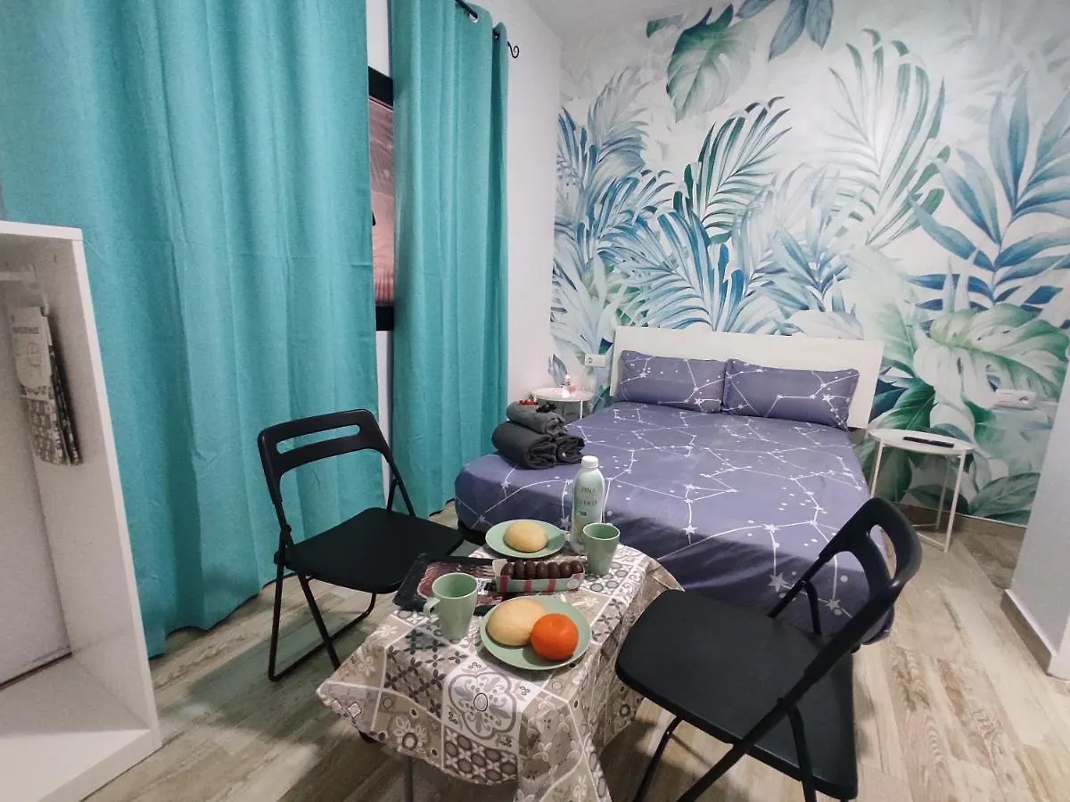 Habitacion Cactus, Entrada Privada Y Bano Privado En Suite By Flamingo House, No Fumadores Arrecife  0*, Arrecife (Lanzarote) Espagne
